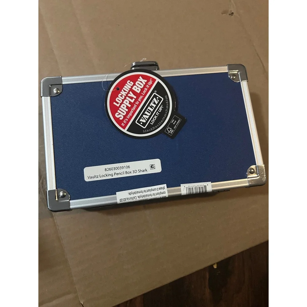 Vaultz Locking Supply Box 3D Shark Art Royce B‎ McClure Blue Hard Case VZ03910